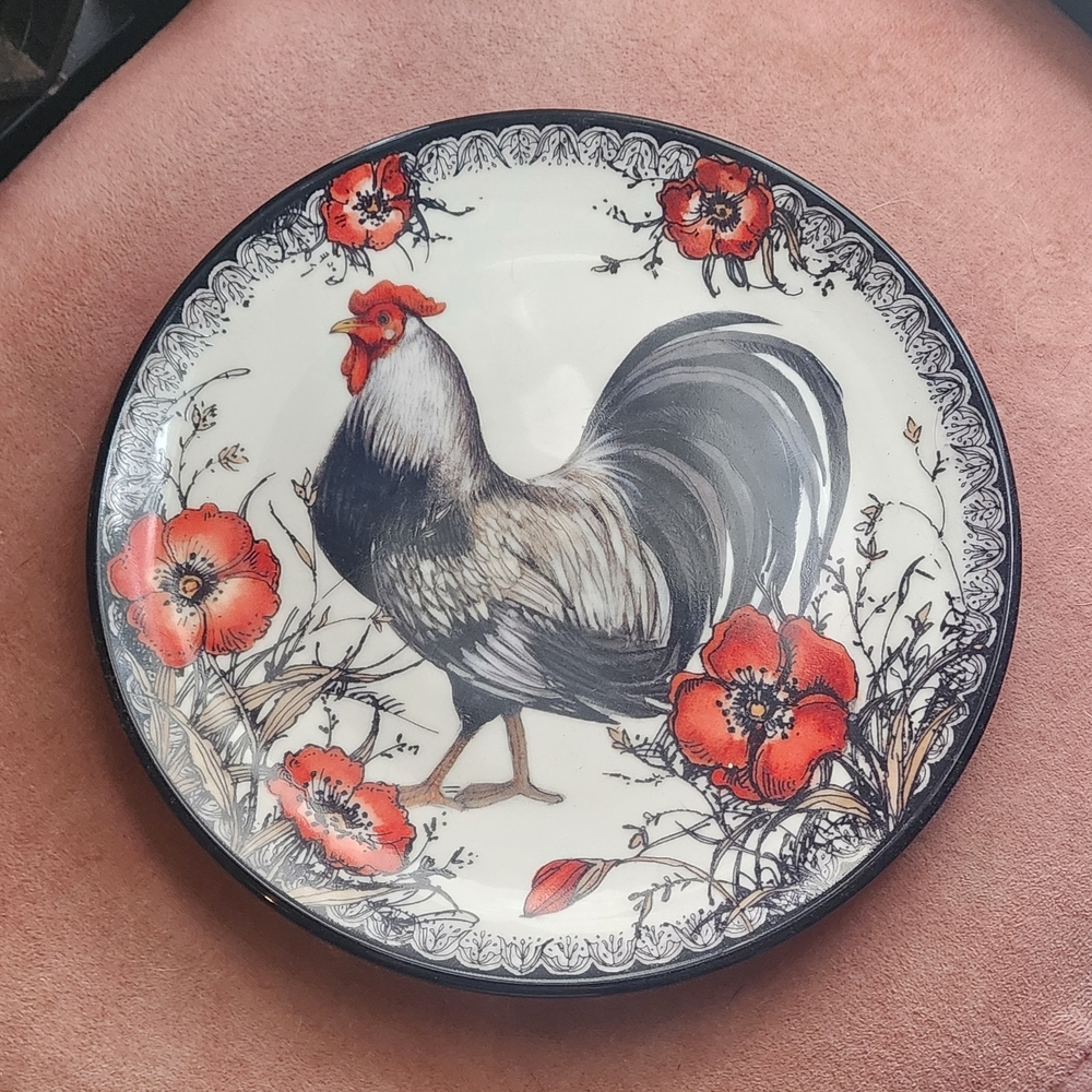Susan Winget Rooster Plate | Cracker Barrel | Farmhouse Folk Art